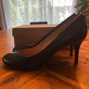 MICHAEL KORS Women's Flex Pumps Size 11